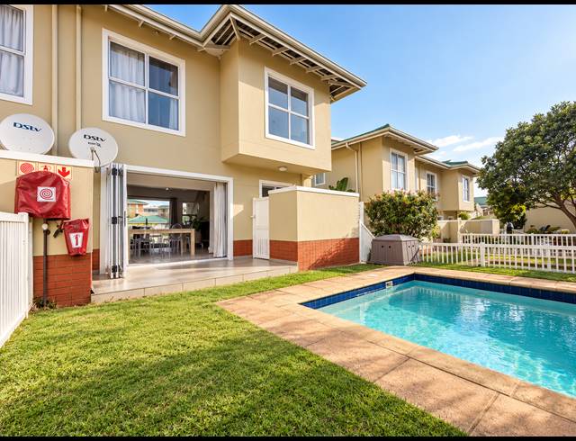 3 BEDROOM TOWNHOUSE FOR SALE IN KINDLEWOOD ESTATE